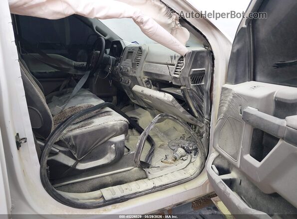 1FT7W2BT7KEE86778 2019 FORD F-250 White Սալոնի դիմացի տեսք