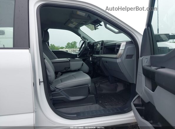 1FT7W2BT7TEC72066 2026 FORD F-250 White Вид салону спереду