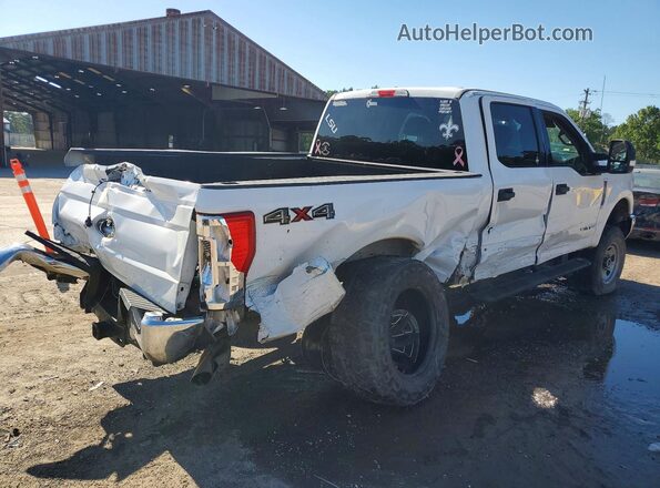 1FT7W2BT8JEC60750 2018 FORD F250 White 