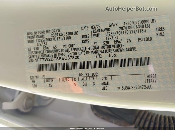 1FT7W2BT8PEC37820 2023 FORD F-250 White Vista del compartimento del motor