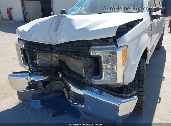 1FT7W2BT9HEF19479 2017 FORD F-250 Белый Вид спереди