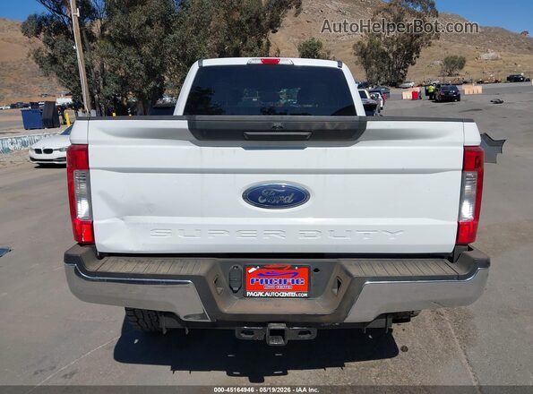 1FT7W2BT9HEF19479 2017 FORD F-250 Белый 