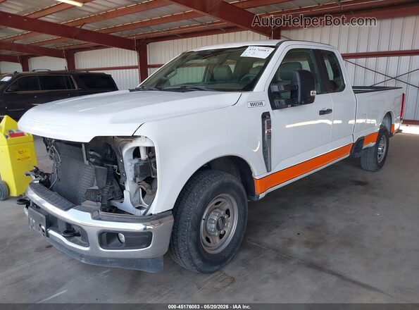 1FT7X2AA7REC19728 2024 FORD F-250 White Front left
