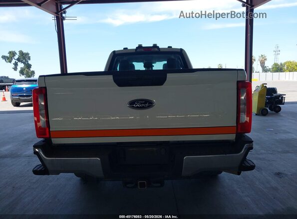 1FT7X2AA7REC19728 2024 FORD F-250 White 
