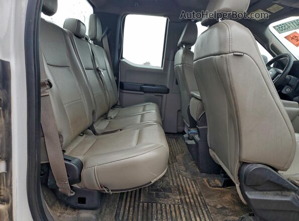 1FT7X2B61KED26340 2019 FORD F250 White 