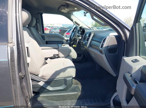 1FT7X2B62JEC37701 2018 FORD F-250 Gray Vista interior delantera