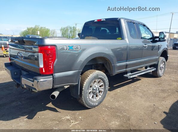 1FT7X2B62JEC37701 2018 FORD F-250 Gray Trasero derecho