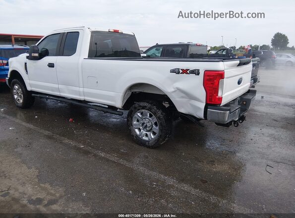 1FT7X2B65JEB97579 2018 FORD F-250 White Rear left