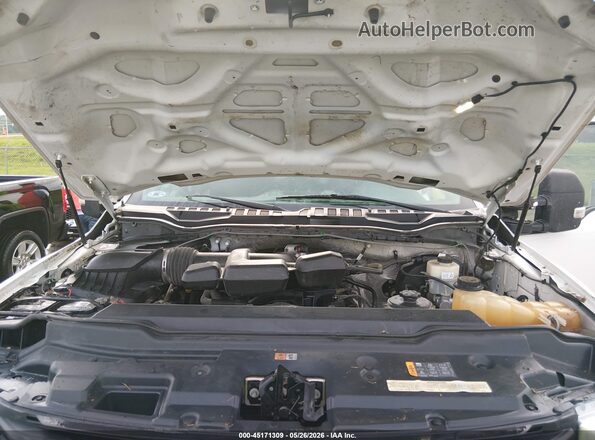 1FT7X2B65JEB97579 2018 FORD F-250 White Rear view