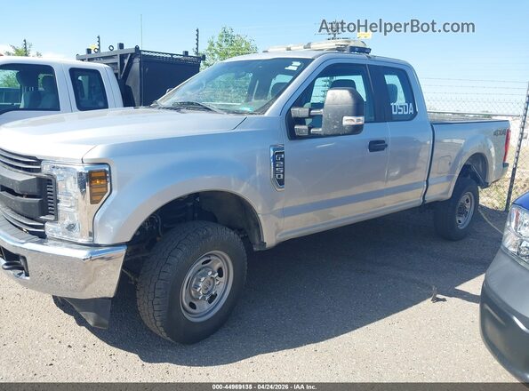 1FT7X2B67JEC22160 2018 FORD F-250 Серебряный Панорамный вид салона 360°