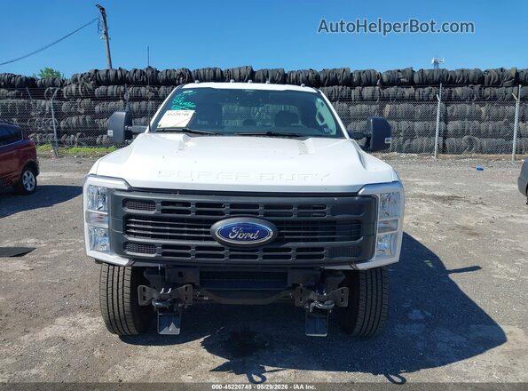 1FT7X2BA3SED56623 2025 FORD F-250 White უკანა სალონის ხედი