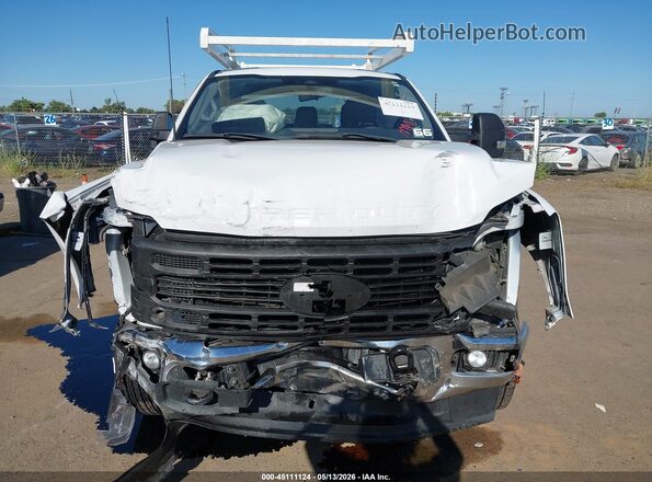 1FT7X2BT7PEC28474 2023 FORD F-250 White Vista interior trasera