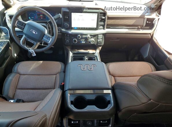 1FT8W2BN9TED02755 2026 FORD F250 Red Вид панелі приладів