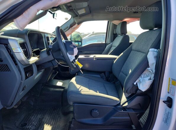 1FT8W3BA9TED86269 2026 FORD F350 White Front interior view