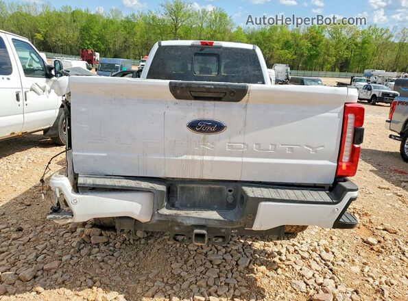 1FT8W3BT7REE20588 2024 FORD F350 White უკანა ხედი
