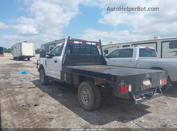 1FTBF2B65JEB49951 2018 FORD F-250 White Rear left