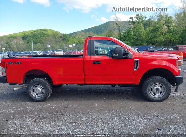 1FTBF2B67NEE20255 2022 FORD F-250 Красный Вид задней части салона