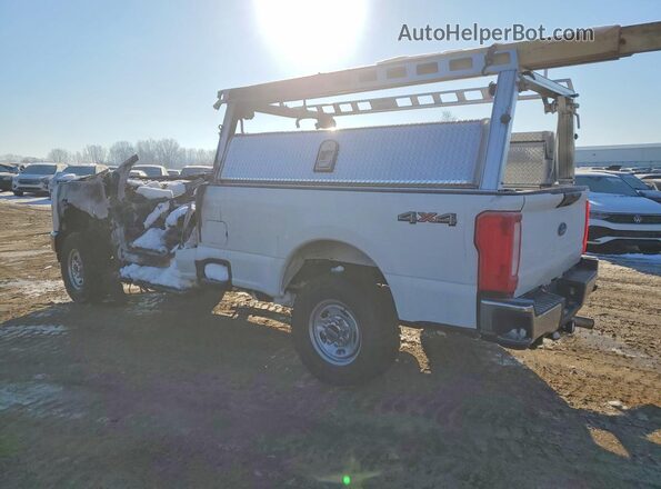 1FTBF2BA6SEC22377 2025 FORD F250 White Trasero izquierdo