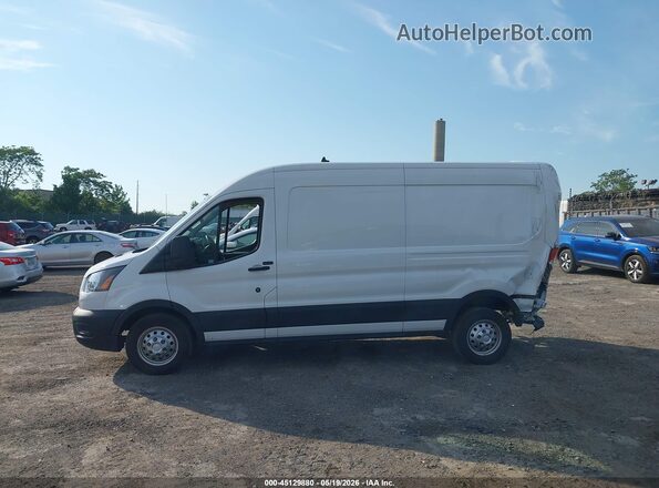 1FTBR2C81RKA98906 2024 FORD TRANSIT-250 White Vista interior de 360 grados