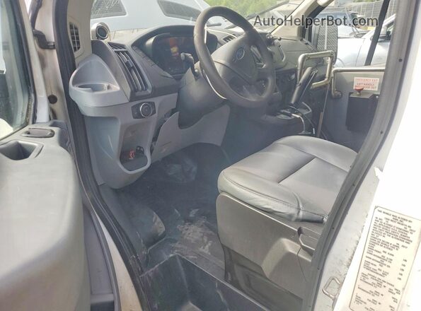 1FTBW2XM3HKB38837 2017 FORD TRANSIT White წინა პანელის ხედი