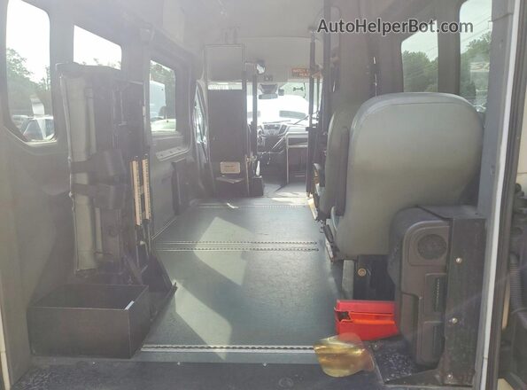 1FTBW2XM3HKB38837 2017 FORD TRANSIT White უკანა სალონის ხედი