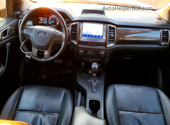 1FTER4EH6LLA25800 2020 FORD RANGER White Вид панелі приладів