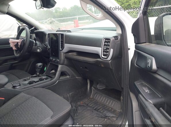 1FTER4PH1SLE74569 2025 FORD RANGER White Widok wnętrza z przodu