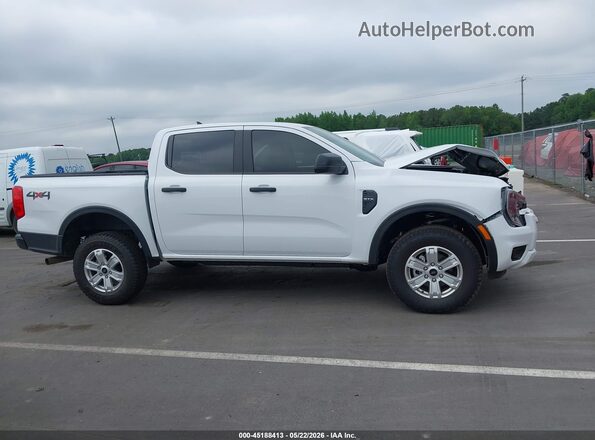 1FTER4PH1SLE74569 2025 FORD RANGER White Widok wnętrza 360 stopni