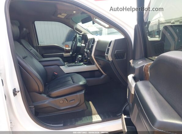 1FTEW1C55LKE86749 2020 FORD F150 Белый Вид салона спереди