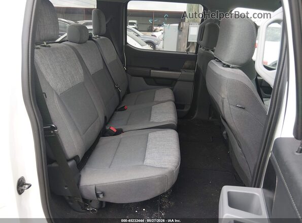 1FTEW1C58NKE19016 2022 FORD F150 White 