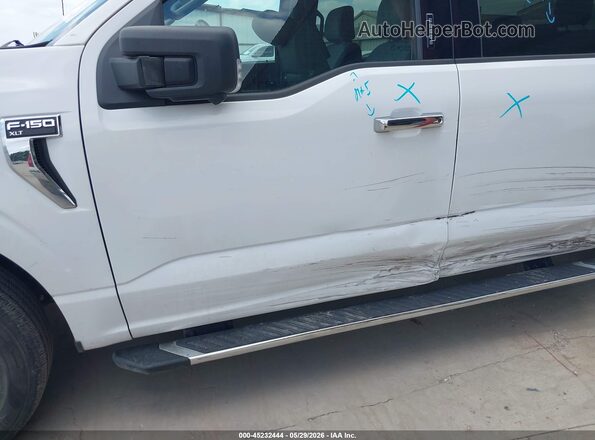 1FTEW1C58NKE19016 2022 FORD F150 White 