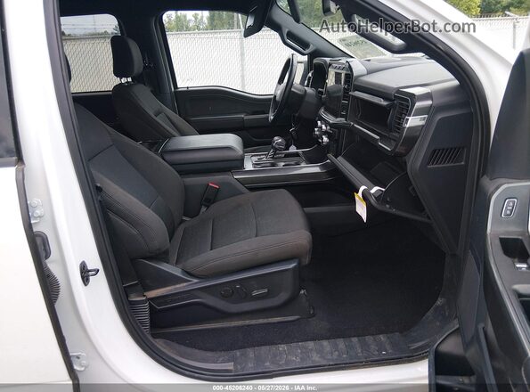 1FTEW1C58PFC09141 2023 FORD F150 White Vista interior delantera