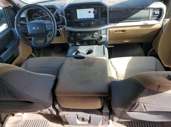 1FTEW1C89PFA25515 2023 FORD F150 Серебряный Вид панели приборов