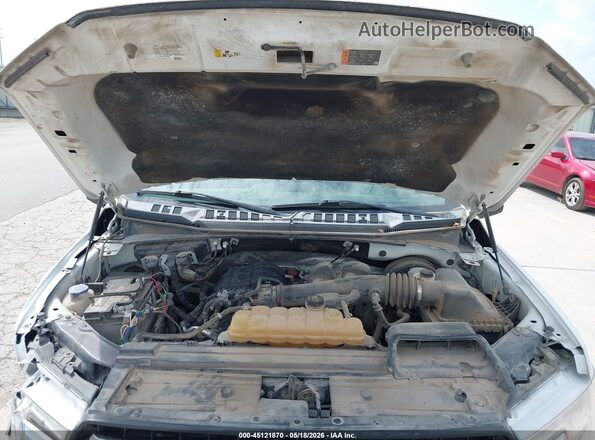 1FTEW1CB4JKD72440 2018 FORD F150 White Widok z tyłu