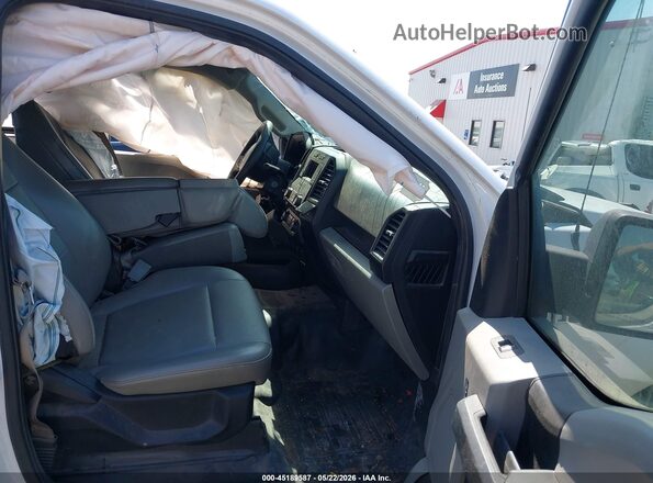 1FTEW1CB6JKC21826 2018 FORD F150 White Vista interior delantera