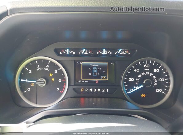 1FTEW1CF0GKE32192 2016 FORD F150 Бордовый Вид задних сидений