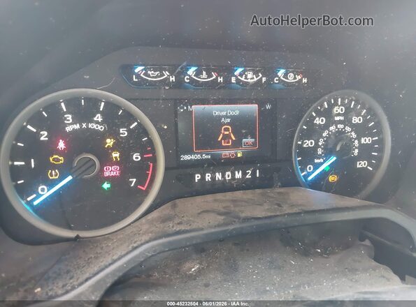 1FTEW1CF2GKF90260 2016 FORD F150 Red Հետևի նստատեղերի տեսք