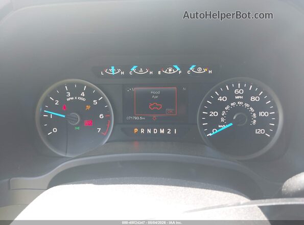 1FTEW1CF3HFB98351 2017 FORD F150 Dark Blue Widok tylnych siedzeń