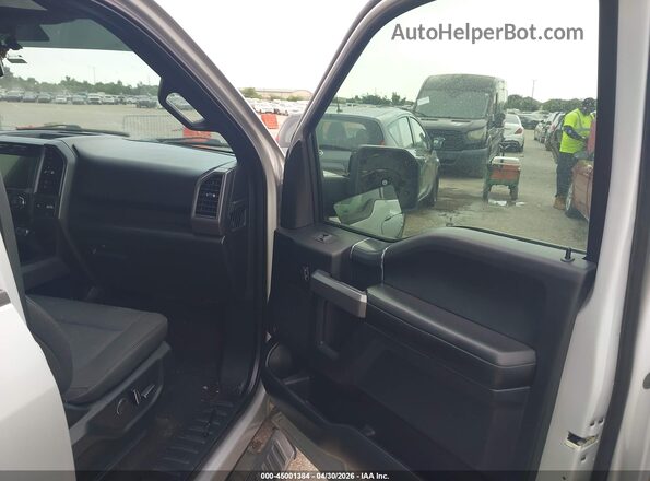 1FTEW1CG8JKF53228 2018 FORD F150 Silver Front interior view