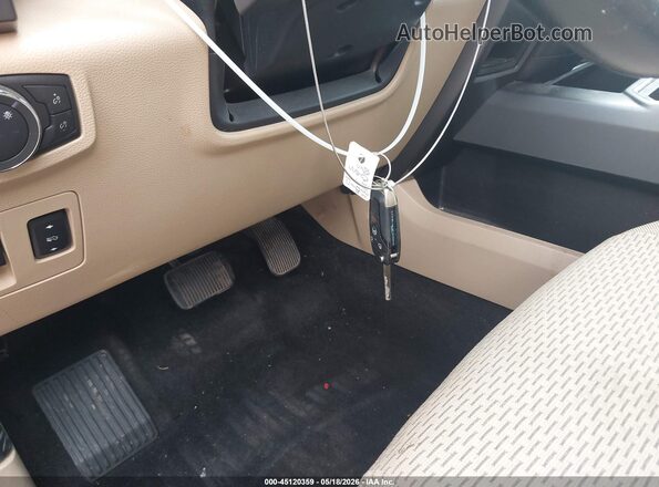 1FTEW1CP1JKD54120 2018 FORD F150 Золотой Вид панели приборов