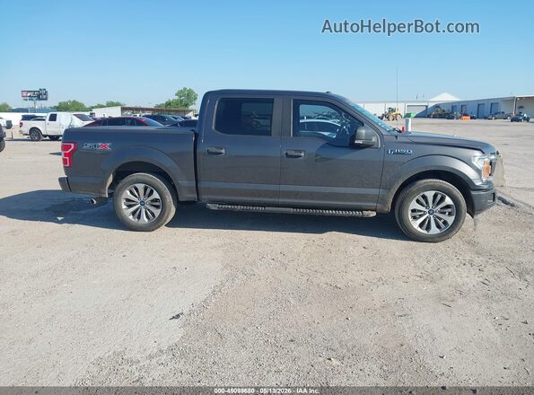 1FTEW1CPXJKF62223 2018 FORD F150 Gray Rear interior view