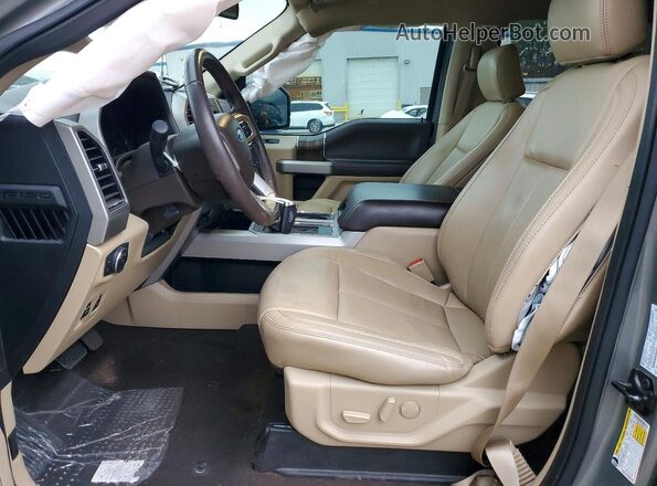 1FTEW1E59LKF07406 2020 FORD F150 Green Widok wnętrza z przodu