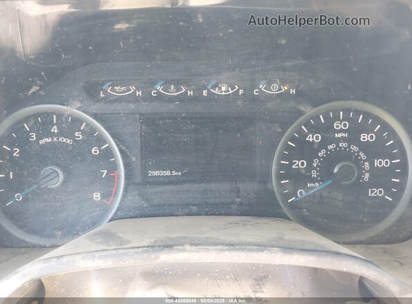 1FTEW1E82HKE25681 2017 FORD F150 Бордовый Вид задних сидений