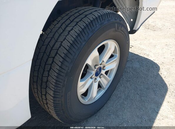 1FTEW1EB4KFD07207 2019 FORD F150 White Սարքավորումների վահանակի տեսք
