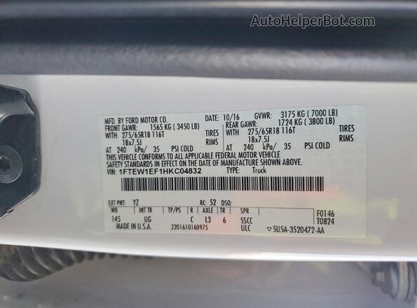 1FTEW1EF1HKC04832 2017 FORD F150 White Vista del compartimento del motor