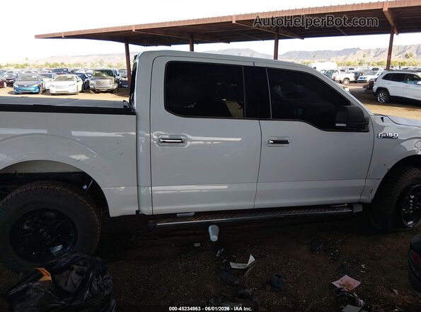 1FTEW1EP2JKF57613 2018 FORD F150 White Widok wnętrza 360 stopni