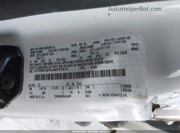 1FTEW1EP2JKF57613 2018 FORD F150 White Widok komory silnika