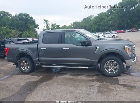 1FTEW1EP4NKF09603 2022 FORD F150 Gray Widok wnętrza z tyłu