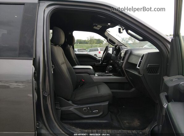 1FTEW1EP7HKC27685 2017 FORD F150 Gray Widok wnętrza z przodu