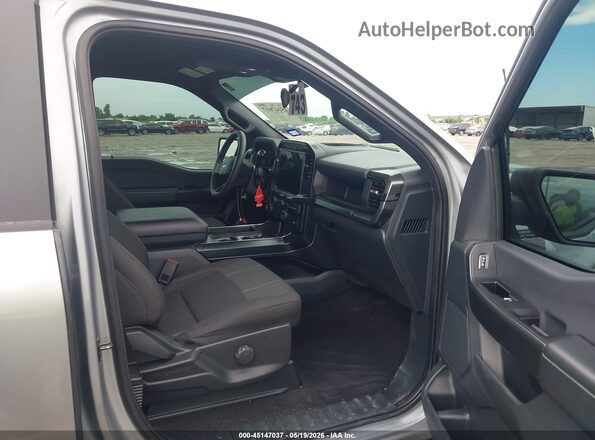 1FTEW2KP9RKE64268 2024 FORD F150 Gray Вид салону спереду